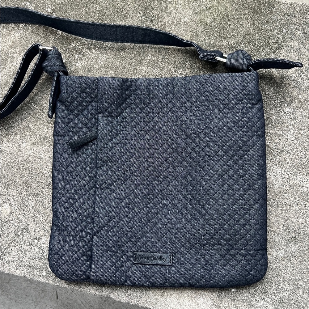Vera Bradley Hadley Hipster navy crossbody bag